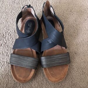 Sofft eurosoft Landry II Sandals size 6